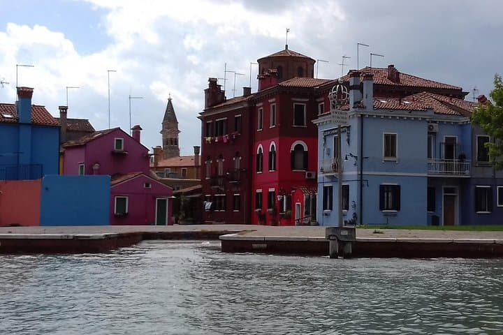 Murano Glass and Burano Lace Tour from Venice: Boat Cruise, Workshop & Village Walk photo 4