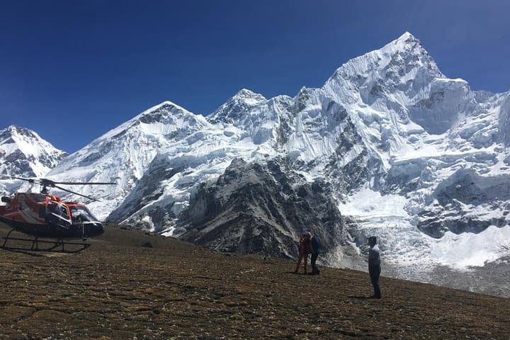 Private Everest Helicopter Tour: Kala Patthar Landing & Gokyo Views photo 5
