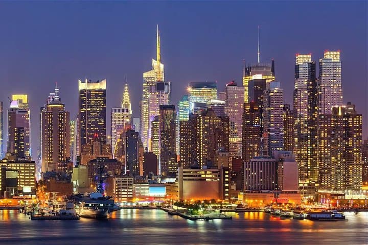 NYC Night Skyline Tour: Brooklyn Heights, Hoboken & Hamilton Park Views photo 6