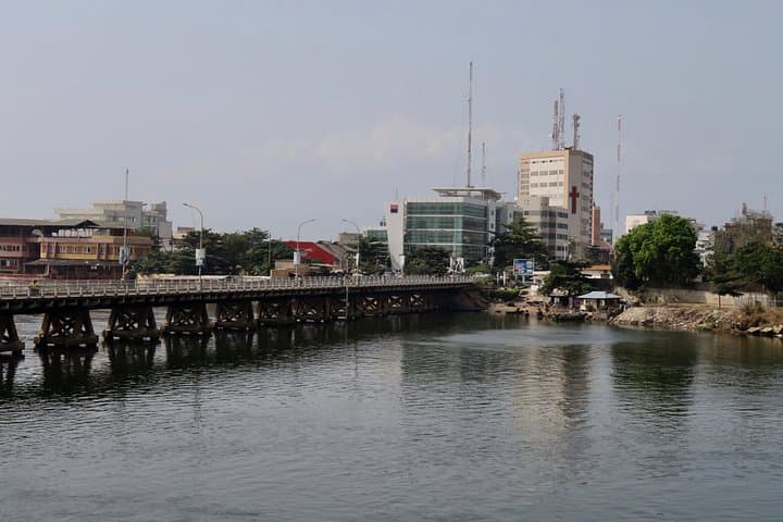3-Day Private Tour of Benin: Cotonou, Ganvié & Ouidah Cultural Circuit