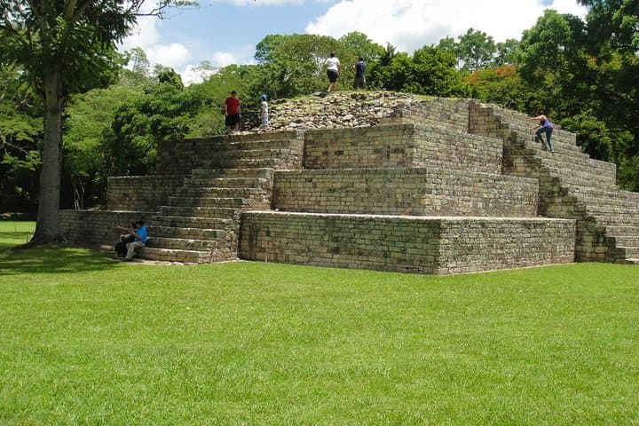 Copán Day Trip from Guatemala City: Explore Honduras' Maya Masterpiece in a Day photo 4