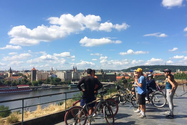 Prague Panoramic Bike Tour: Castle Views, Letná Park & City Sights