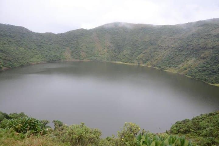 Summiting Mount Bisoke: One-Day Hike to the Crater Lake in Volcanoes National Park photo 2