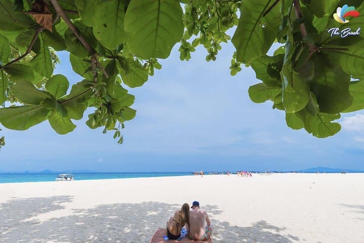 Early Bird Phi Phi Islands Speedboat Tour: Sunrise Snorkel & Bamboo Island Day Trip photo 2
