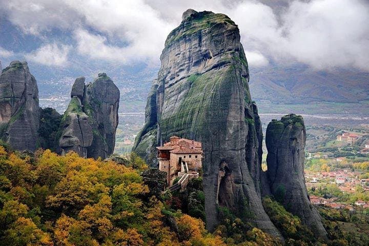 Full-Day Meteora Monasteries Tour from Halkidiki — Rock-Top Orthodox Heritage