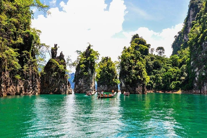 Khao Sok & Cheow Lan Lake Day Trip from Krabi: Raft House, Cave Hike & Kayak photo 1