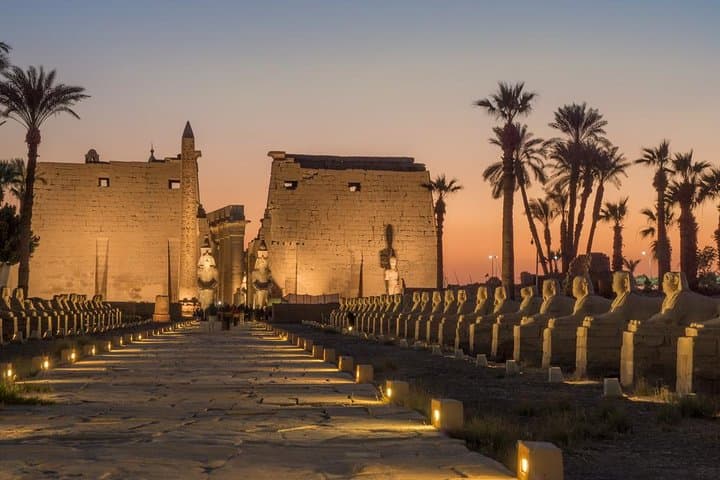 Full-Day Luxor East & West Bank Tour with Hot Air Balloon, Valley of the Kings and Lunch photo 3
