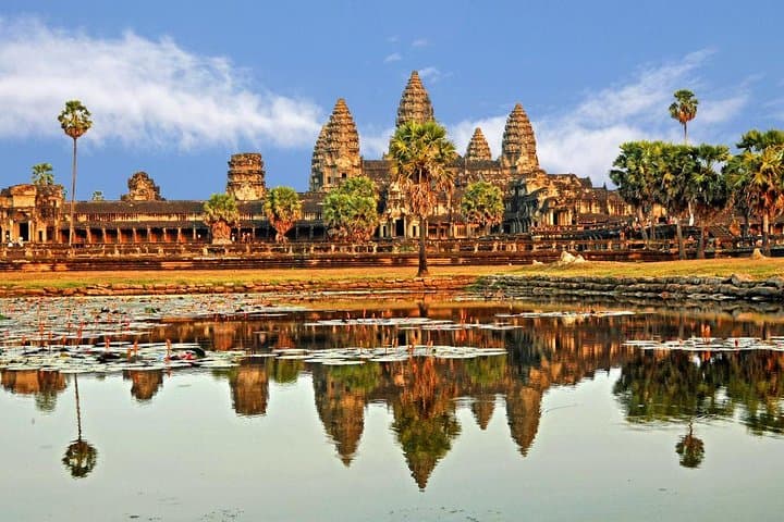 Two-Day Private Angkor & Village Tour — Sunrise at Angkor Wat & Tonle Sap Stilt Villages photo 1