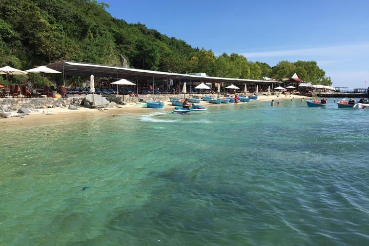 Nha Trang Island Hopping & Sea Walking Adventure — Full-Day Boat Tour photo 5