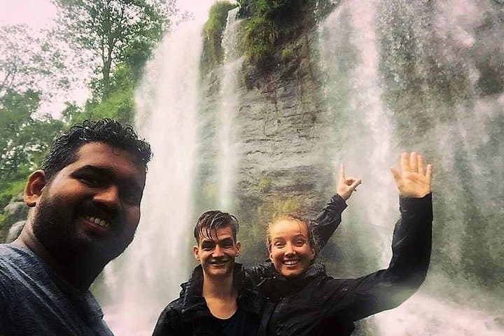 Hidden Waterfalls of the Knuckles: Day Hike from Kandy