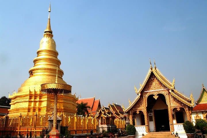 Custom Private Bangkok Tour with Riverside Thai Lunch — 8-Hour Guided Experience photo 2