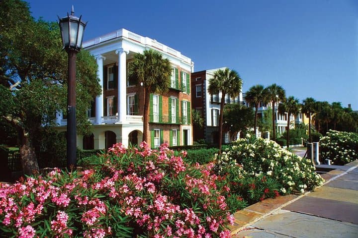 Private Charleston Walking History Tour — 2-Hour South of Broad Highlights photo 2