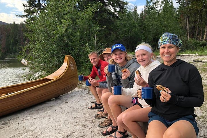 Pyramid Lake Cedar Canoe Tour — Guided Paddle in Jasper National Park photo 2
