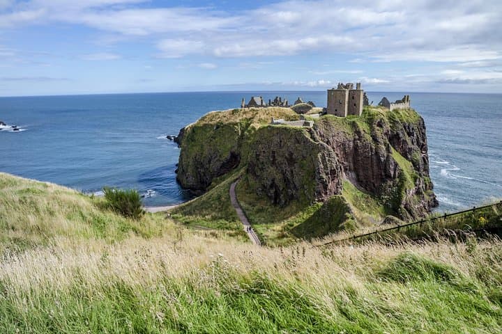 4-Day Scottish Castles Experience from Edinburgh: Castles, Culloden & Cardhu Distillery photo 2