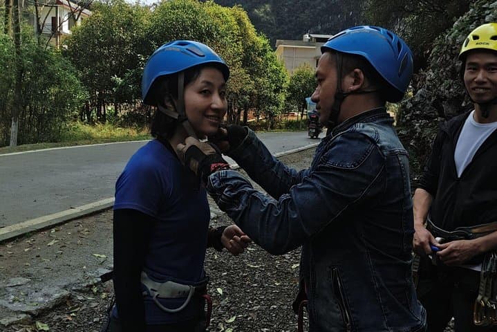 Half-Day Yangshuo Rock Climbing at Yulong River – Beginner-Friendly Private Tour photo 5