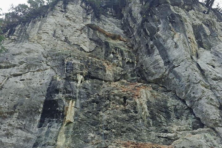 Half-Day Yangshuo Rock Climbing at Yulong River – Beginner-Friendly Private Tour photo 6