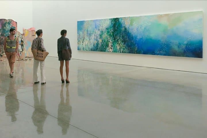 Chelsea Contemporary Art Walking Tour with NYC Art Critic photo 1