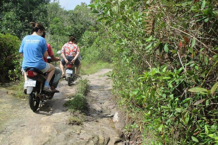 Kulen Waterfall 1-Day Motorbike Tour from Siem Reap — Phnom Kulen Cultural & Waterfall Day Trip