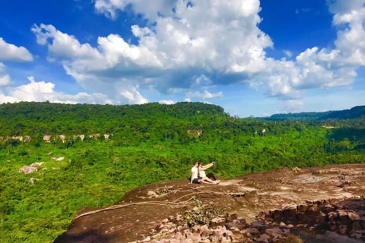 Phnom Kulen Private Day Tour: Waterfalls, Reclining Buddha & 1000 Lingas photo 3