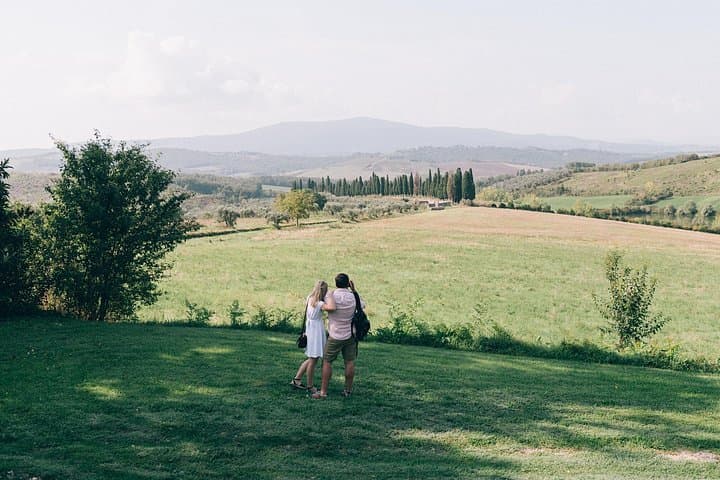 Private Off-Road Wine Tour in Chianti: Land Rover Through Chianti Classico photo 3