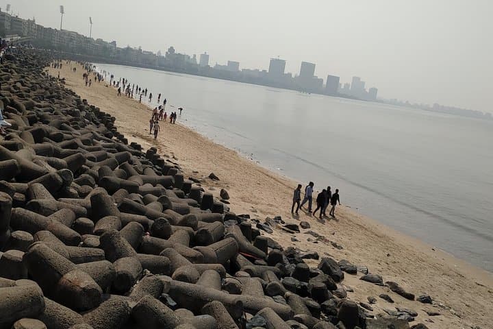 Inside Dharavi: Private Mumbai Sightseeing & Ethical Slum Tour photo 6