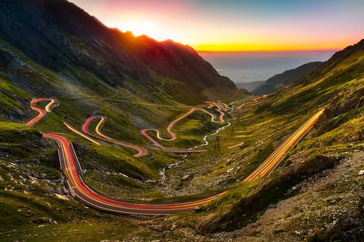 Drive the Transfăgărășan: Top Gear’s ‘Best Road’ from Bucharest photo 2