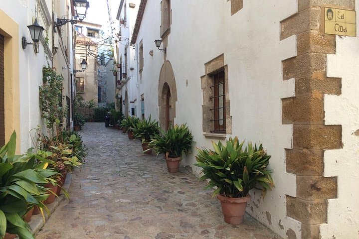 Hike the Costa Brava Camí de Ronda to Tossa de Mar — Day Trip from Barcelona photo 4