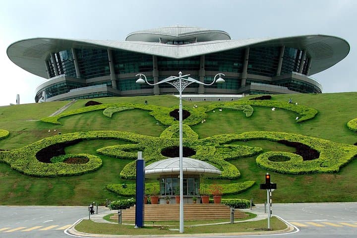 Half-Day Putrajaya & Batu Caves Tour with Agricultural Heritage Park photo 5