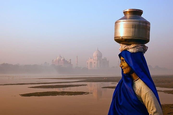 Sunrise at the Taj Mahal: Guided Day Trip from Delhi photo 4