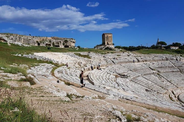 Private Day Tour to Syracuse, Ortigia & Noto from Taormina