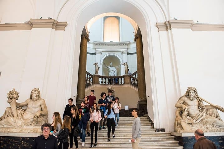 Pompeii and Naples Archaeological Museum: Private Archaeologist-Led Day Tour photo 4
