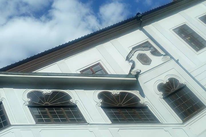 Full-Day Private Český Krumlov Tour from Prague — Castle, Old Town & Vltava Views photo 5