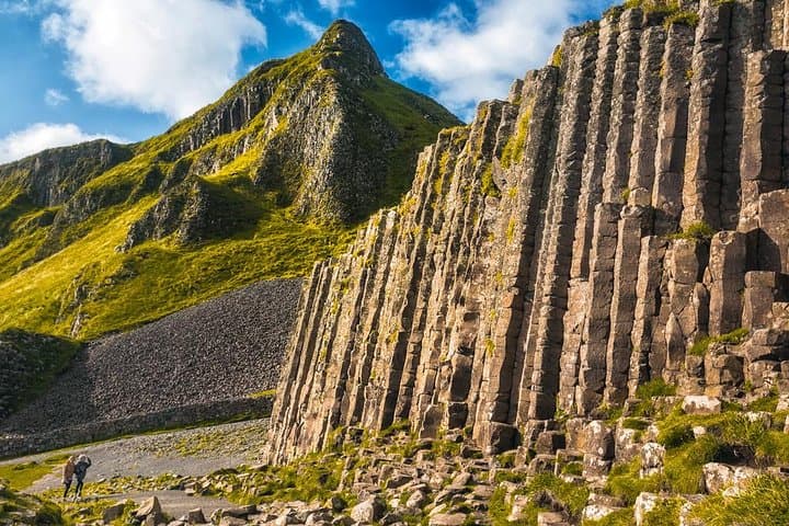 Giant's Causeway Day Tour from Dublin — Causeway, Dark Hedges, Dunluce & Belfast photo 4
