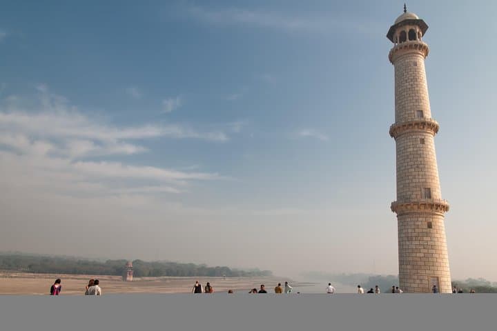 Taj Mahal & Agra Overnight Tour from Amritsar — 2-Day Private Trip with Flights photo 5