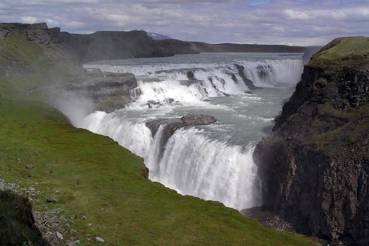 Private Golden Circle Tour from Reykjavik: Thingvellir, Geysir & Gullfoss with Efstidalur Farm