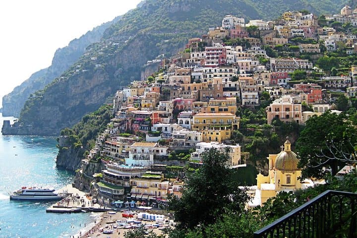 Private Amalfi Coast Day Trip from Rome — Positano, Amalfi & Ravello Guide