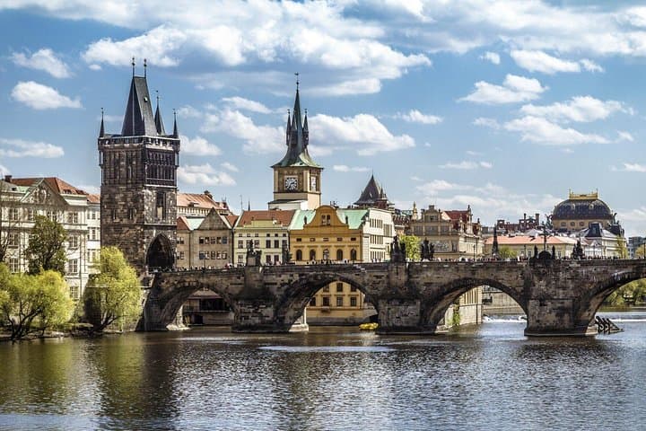 Prague to Berlin Private Transfer with 4-Hour Dresden Stop and Guided Tour photo 3