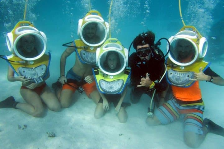 Aquablue Moorea — Underwater Helmet Walk in the Lagoon