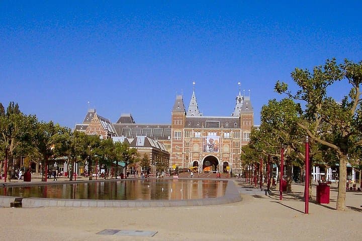 Amsterdam Rickshaw Tour: 90-Minute Private Pedicab Sightseeing of the Canal Belt photo 4