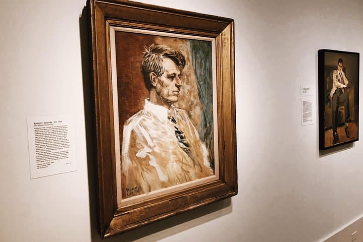 Smithsonian Portrait & American Art Museum Small-Group Tour — 2.5-Hour Guided Experience photo 4