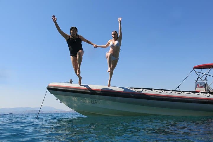 Private Athens Snorkeling Cruise: Half-Day Swim & Cavern Exploration photo 4