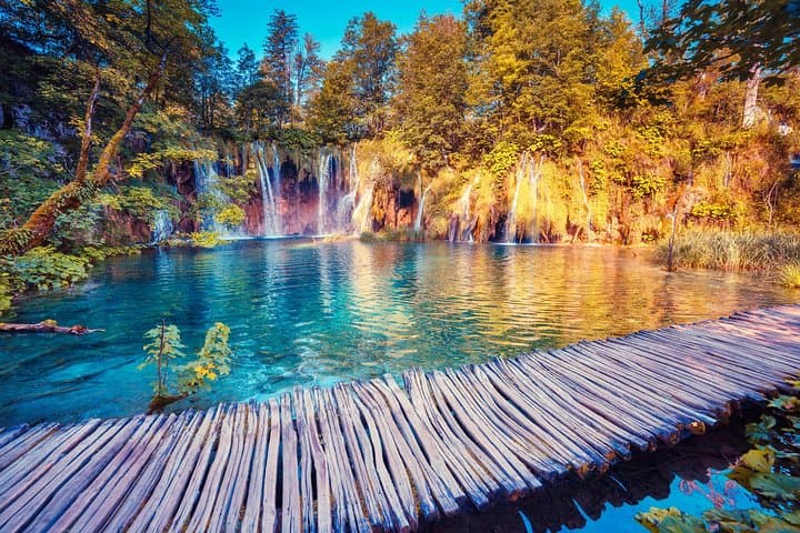 Luxury Private Transfer from Split to Zagreb with Stop at Plitvice Lakes photo 5