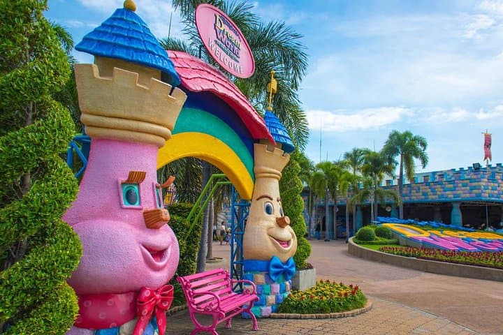 Dream World Bangkok: Complete Guide to Tickets, Rides & Snow Town photo 2