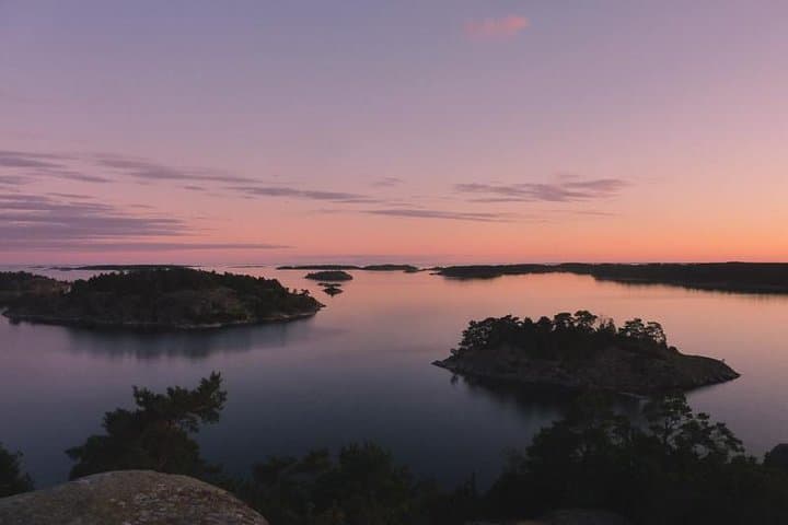 Paddle & Wildcamp: 4-Day Self-Guided Sea Kayak Adventure in Sweden’s Saint Anna Archipelago photo 2