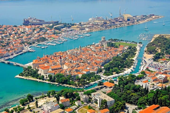 Blue Lagoon and Trogir Half-Day Boat Experience from Split photo 2