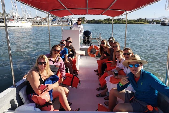 Whale Encounter Puerto Vallarta: Small-Boat Marine Mammal Tour in Banderas Bay photo 4