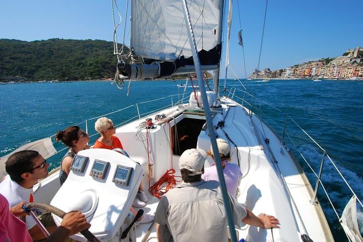 Cinque Terre Sailing Day Trip from La Spezia: Swim, Sail & Lunch Along the Italian Riviera photo 4