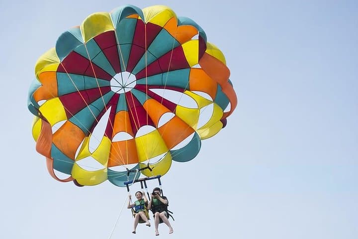 Parasailing in Hurghada: 500-Foot Red Sea Flight Experience photo 4