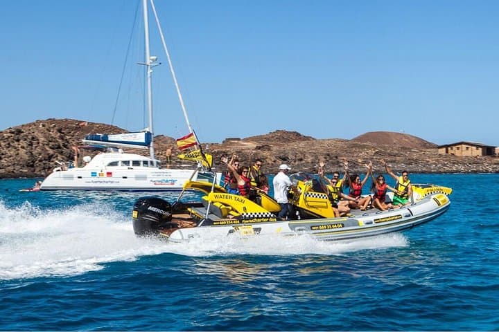 Isla de Lobos Catamaran: 4-Hour Boat Trip from Corralejo with Snorkeling & Paella photo 6