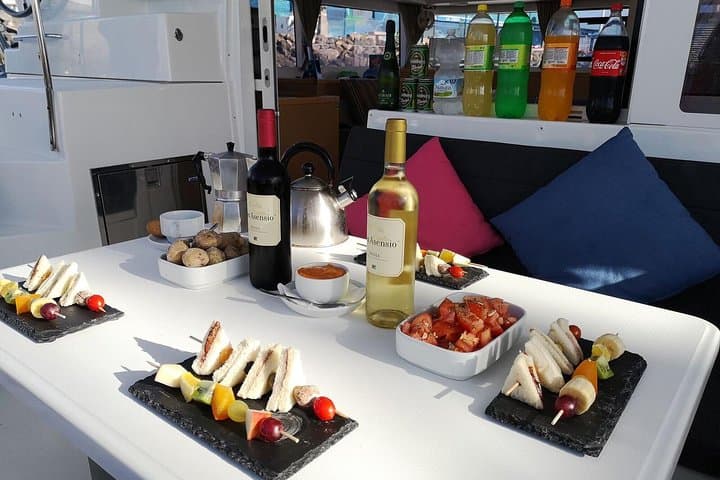Isla de Lobos Catamaran: 4-Hour Boat Trip from Corralejo with Snorkeling & Paella photo 5